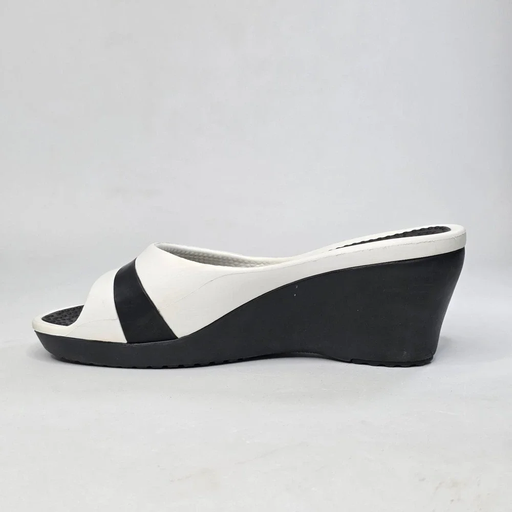 Crocs Sassari Wedge Sandals Women's Size 7 Black White Slides Slip On Shoes